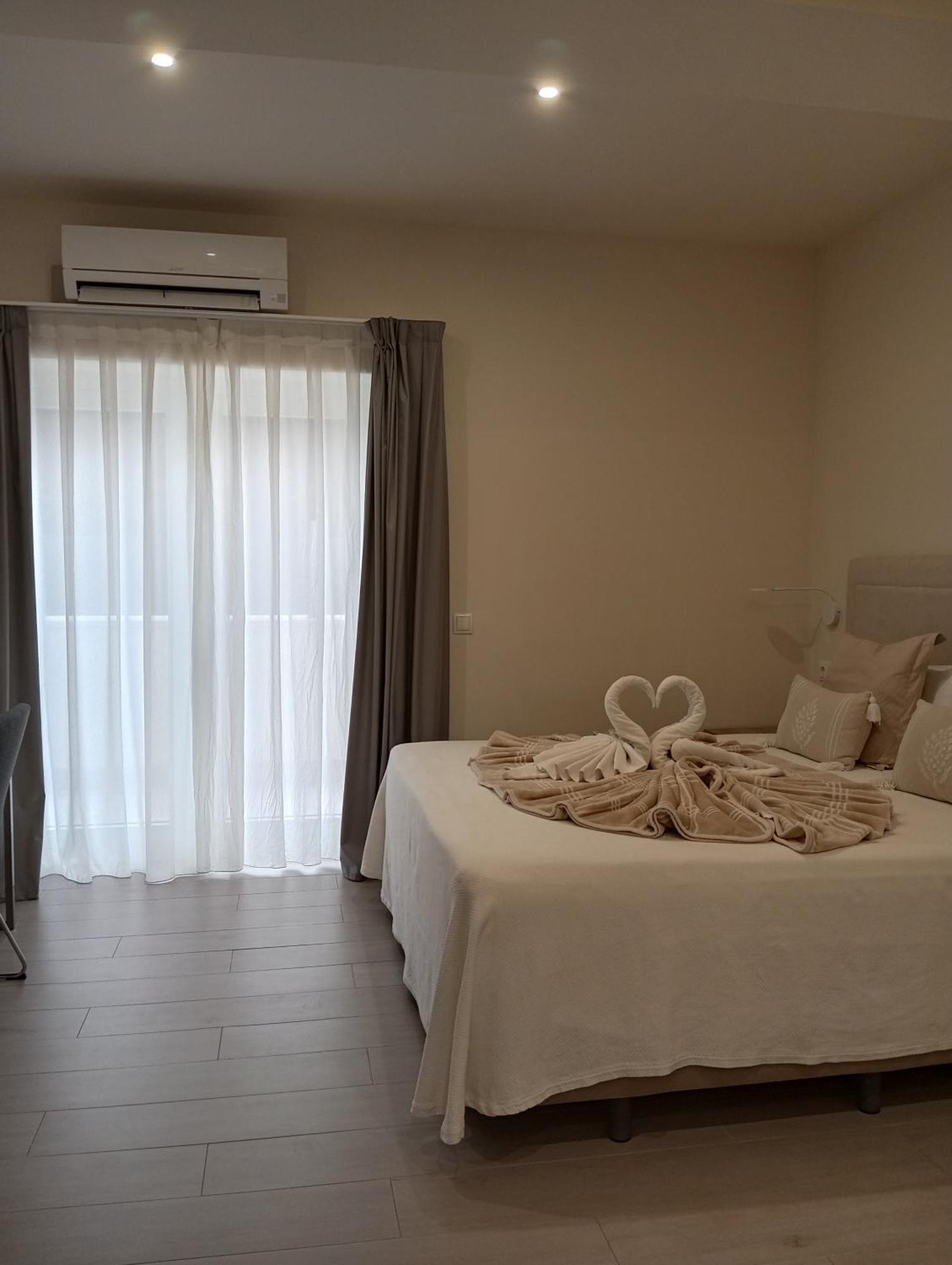 Hostal La Estacion Terrazas Мадрид Екстериор снимка